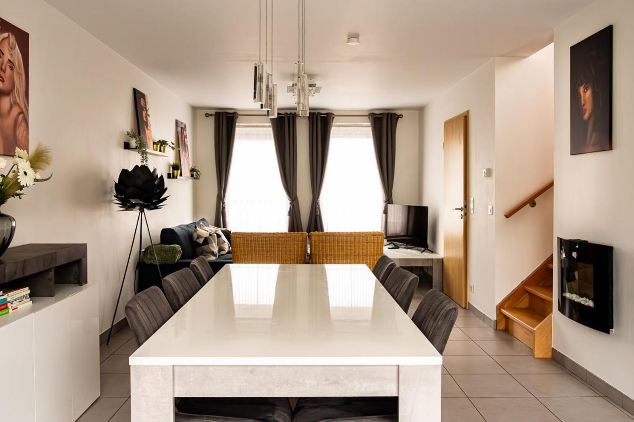 Chez Sabine Et Eric Maison Pour 6 Personnes Avec Piscine Chauffee Andenne 외부 사진