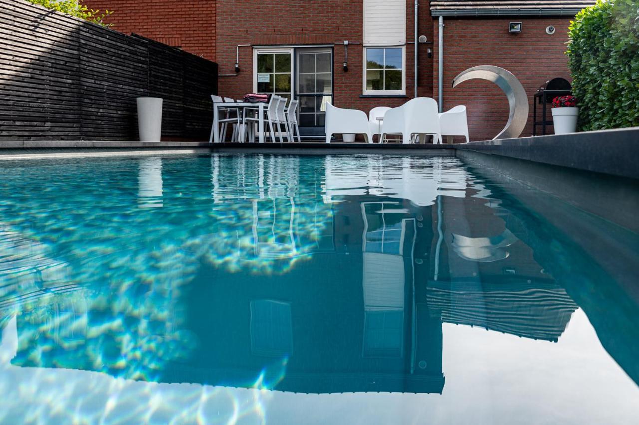 Chez Sabine Et Eric Maison Pour 6 Personnes Avec Piscine Chauffee Andenne 외부 사진